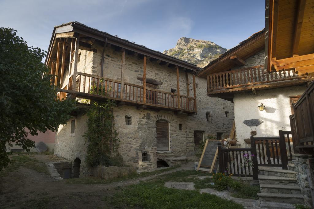 Confrerie Du Moyen Age Guest house Verrayes